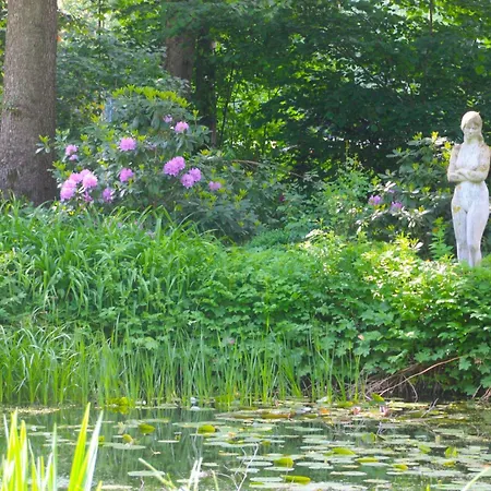 Lejlighed Wohlfuehloase Fuer Natur- Und Gartenliebhaber By Interhome *